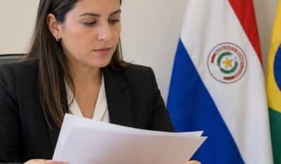 Quais são os documentos necessários para cidadania paraguaia para investimento?